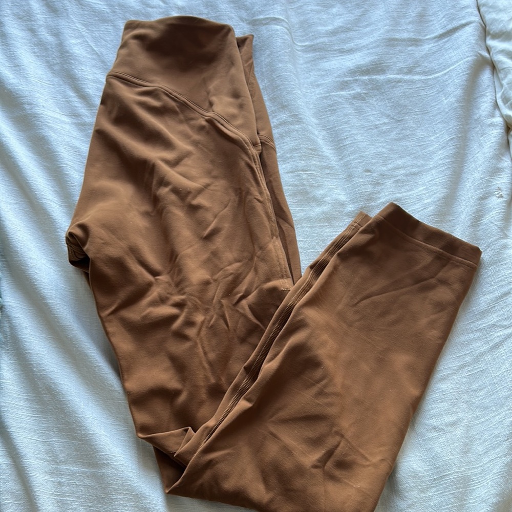 Lululemon InStill High Rise 25” - Picture 5 of 7